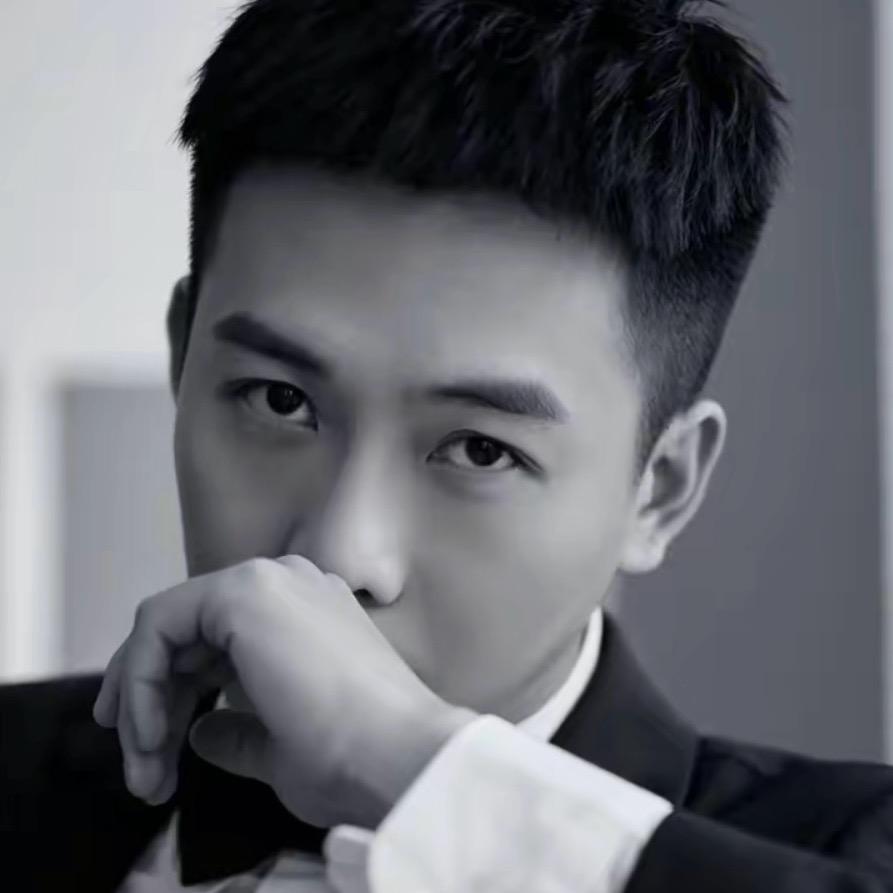 ᥫᩣ杨先生.₅²⁰💋