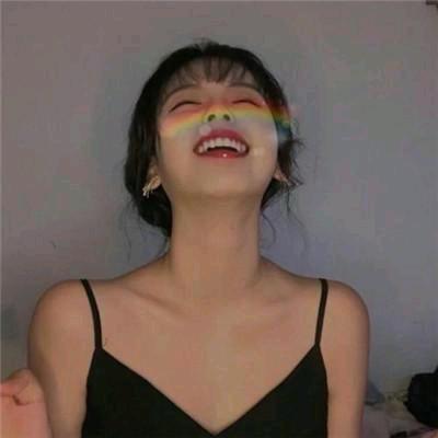 十指紧扣