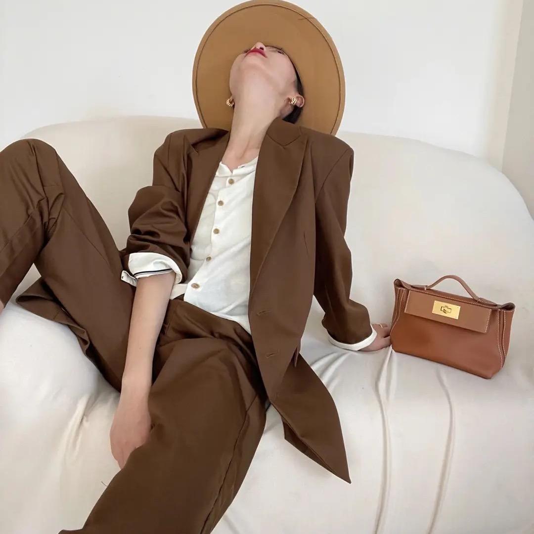 唯衣精品服装