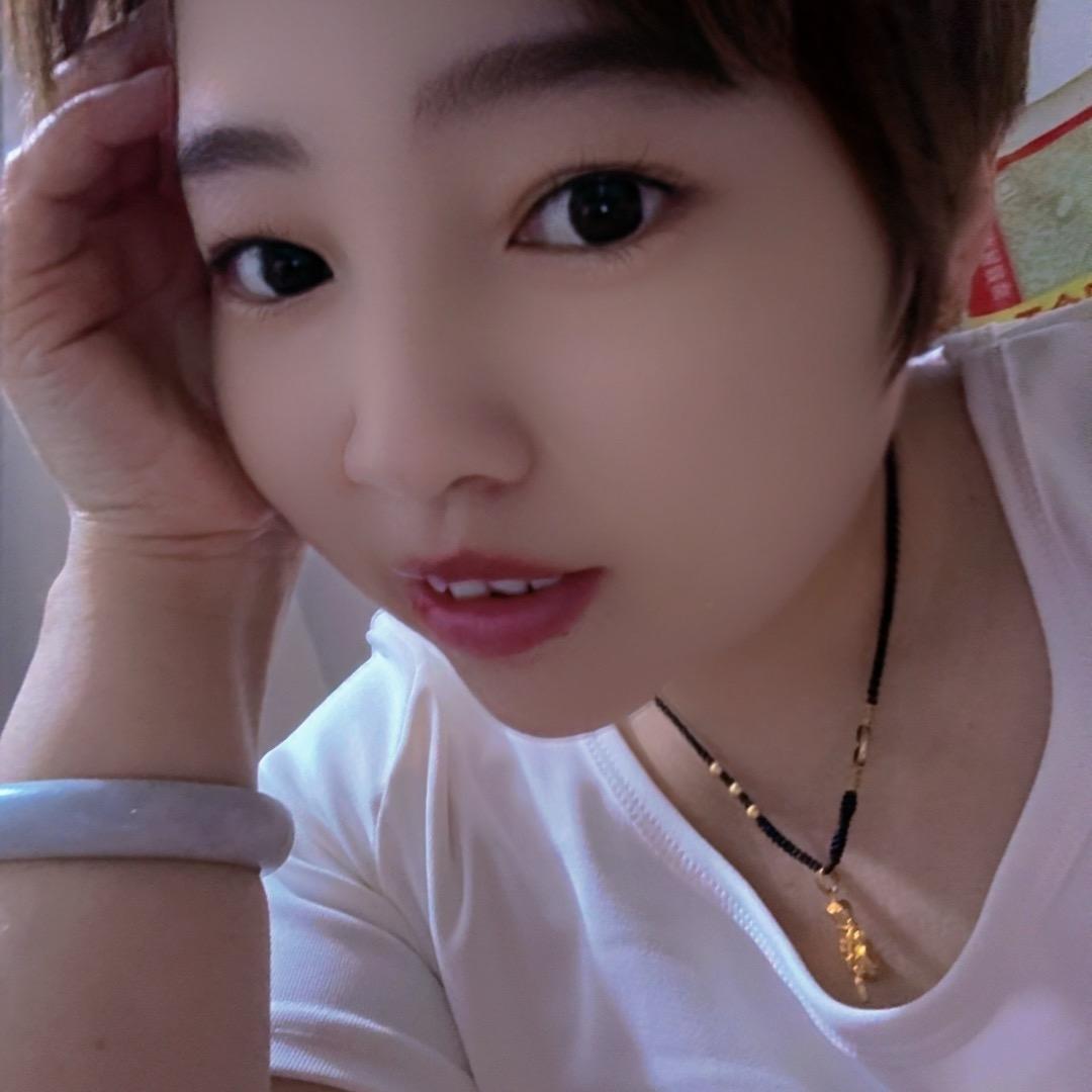 🦚王🍒后💕余生🌻