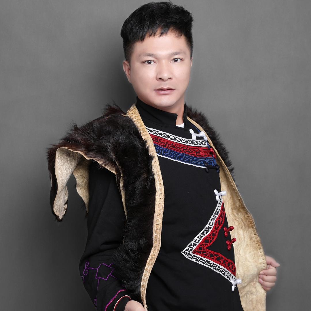 彝山小王子【李富民】