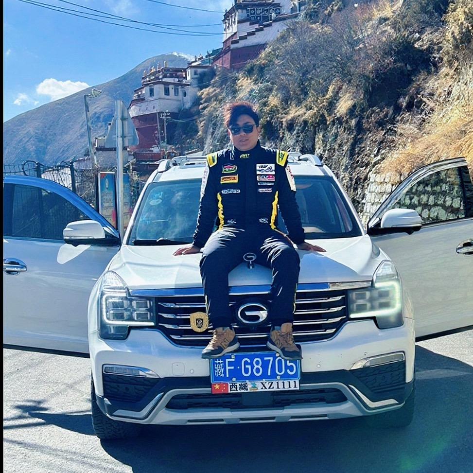ཨ་ ཅོ་  旦 增