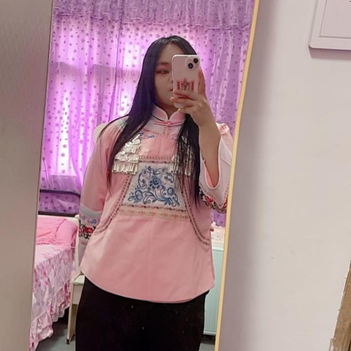 被爱的都是祖宗。