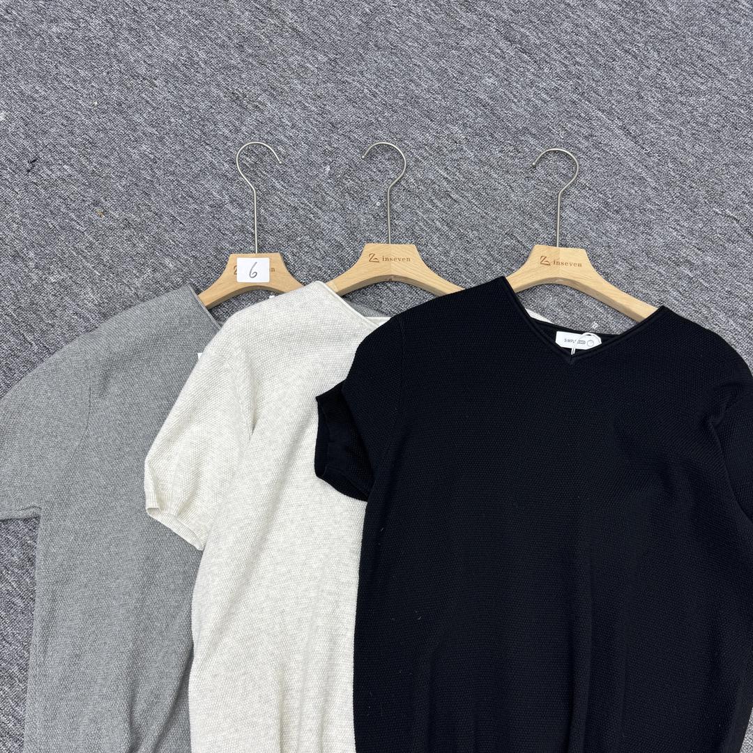 蜂隽男装潮饰衣橱