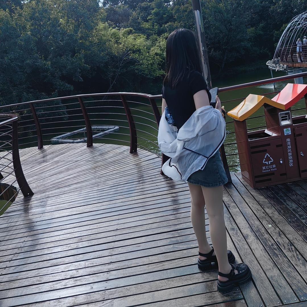 @荪菇凉💘💘💘