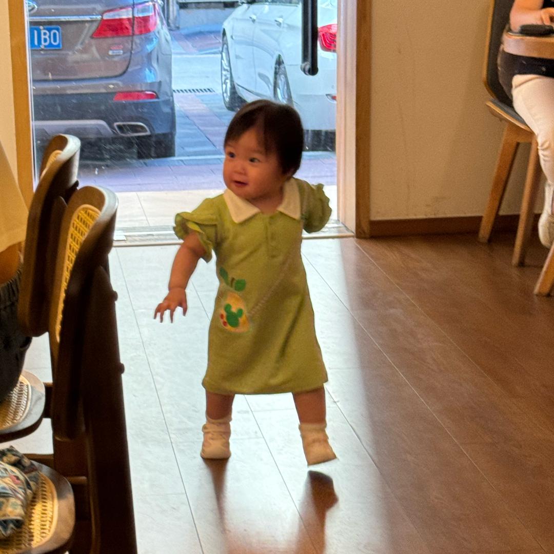 小陈陈陈