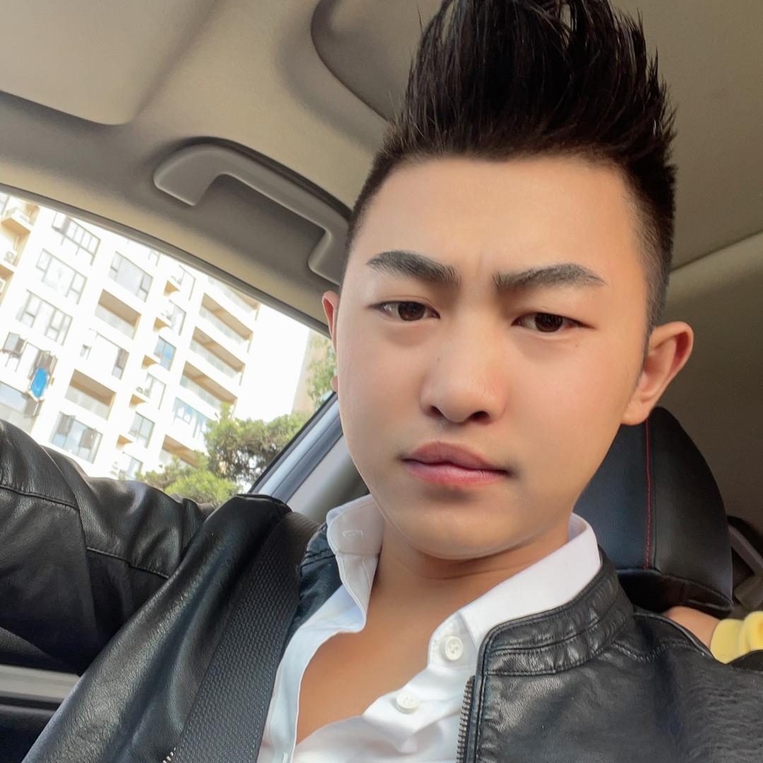 小张