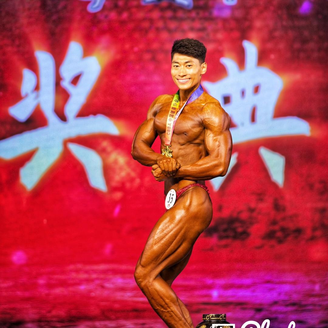 胡大师兄