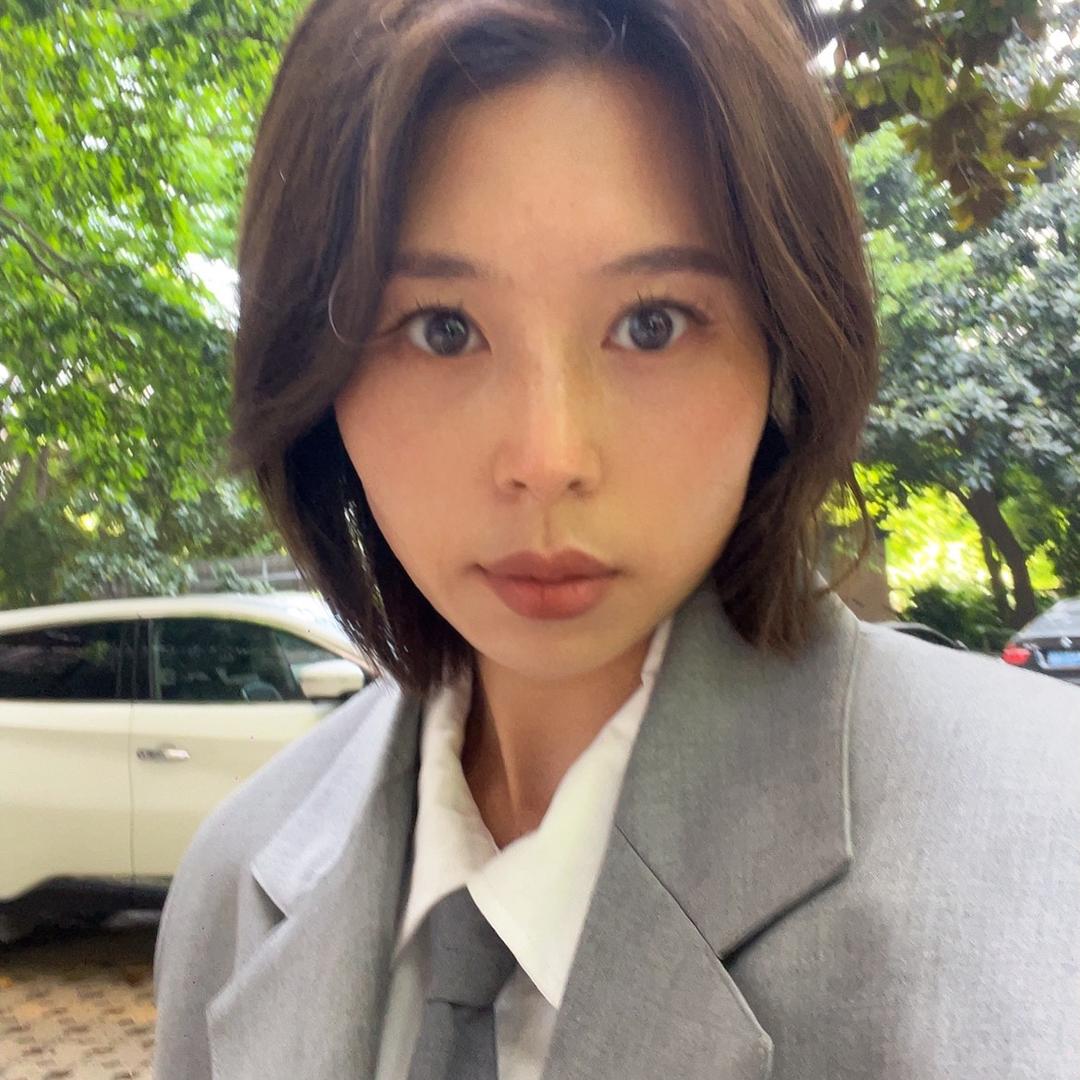 a。化妆师💄豆籽