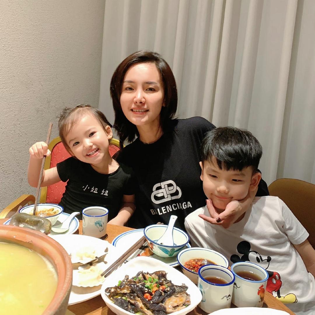 辰辰妈童装好物（银子)