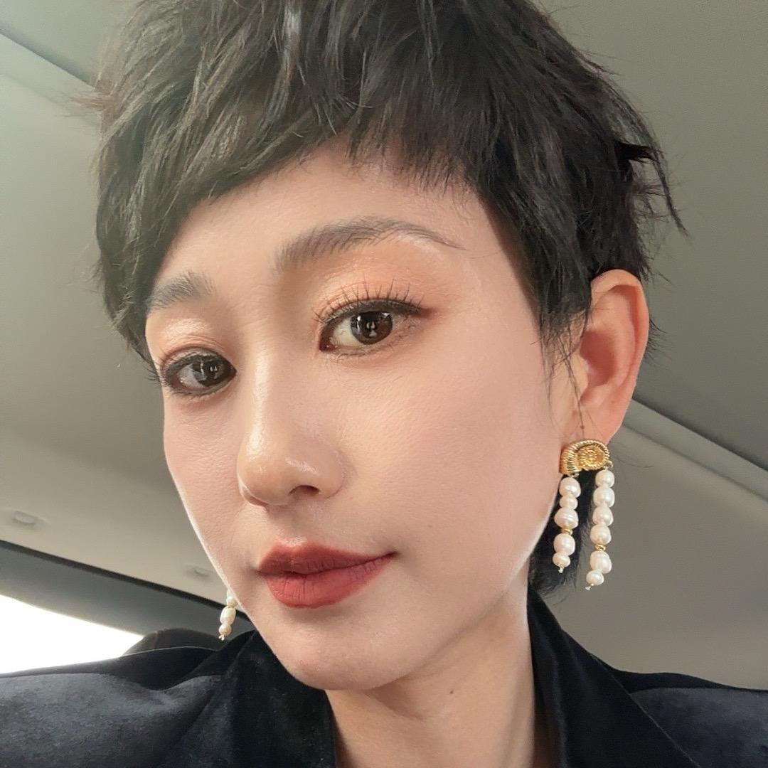 做自己的queen