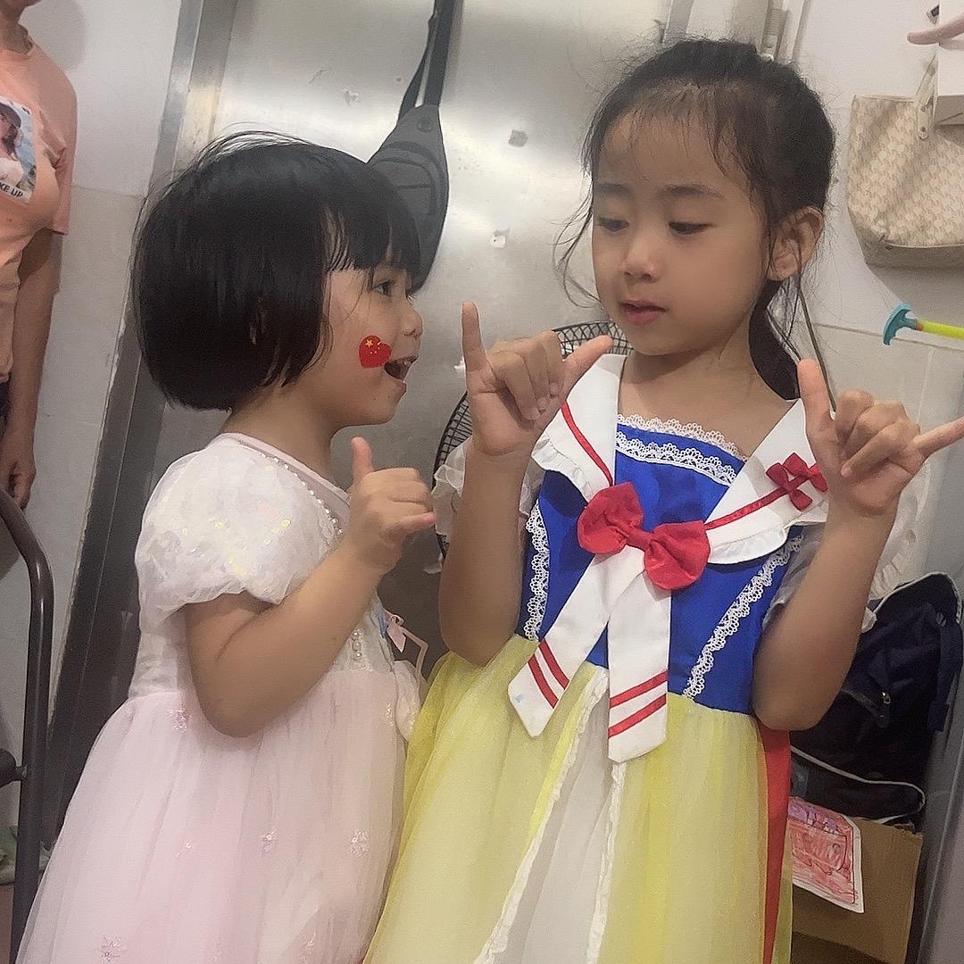 诗琪诗萌爸爸