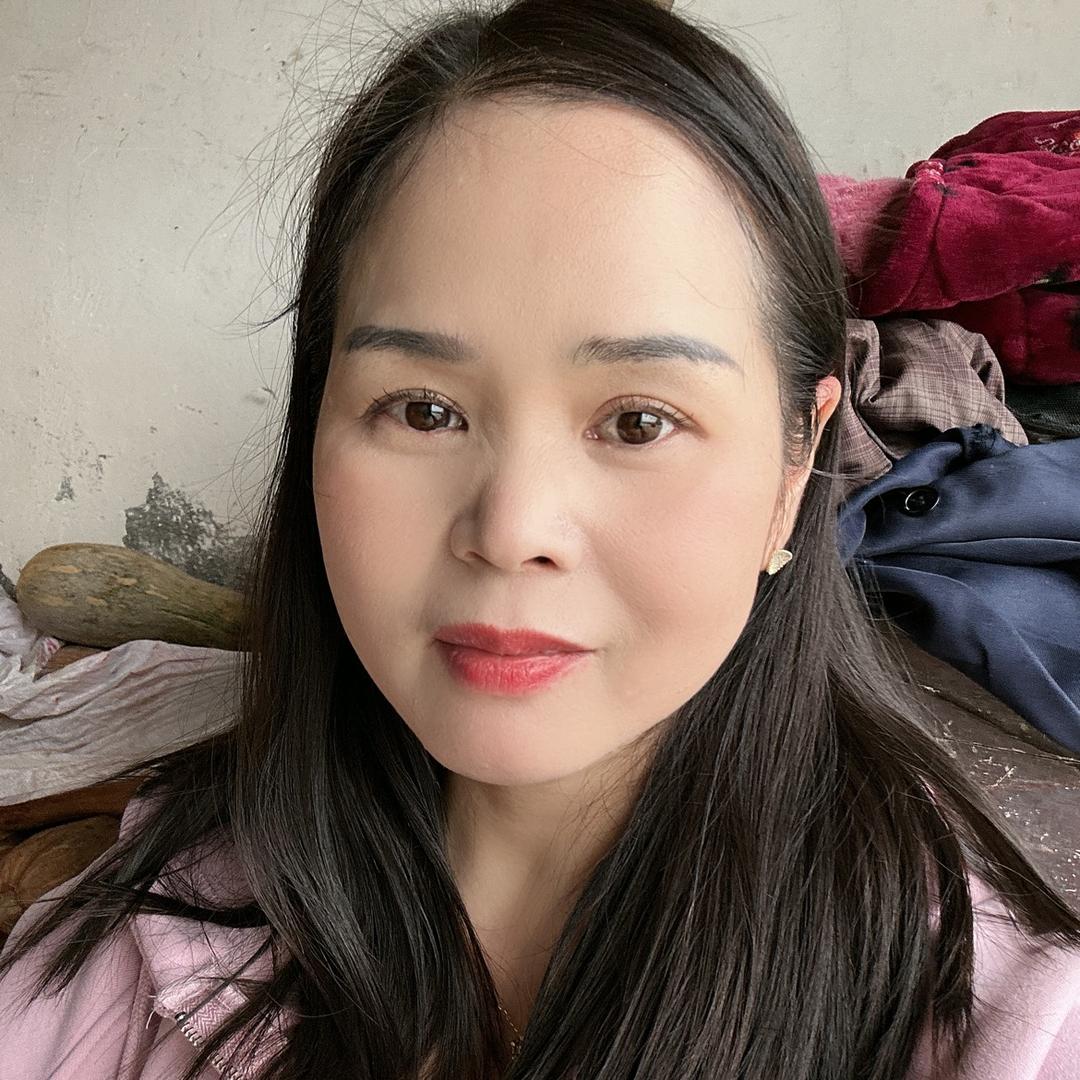 芳姐潜江小龙虾