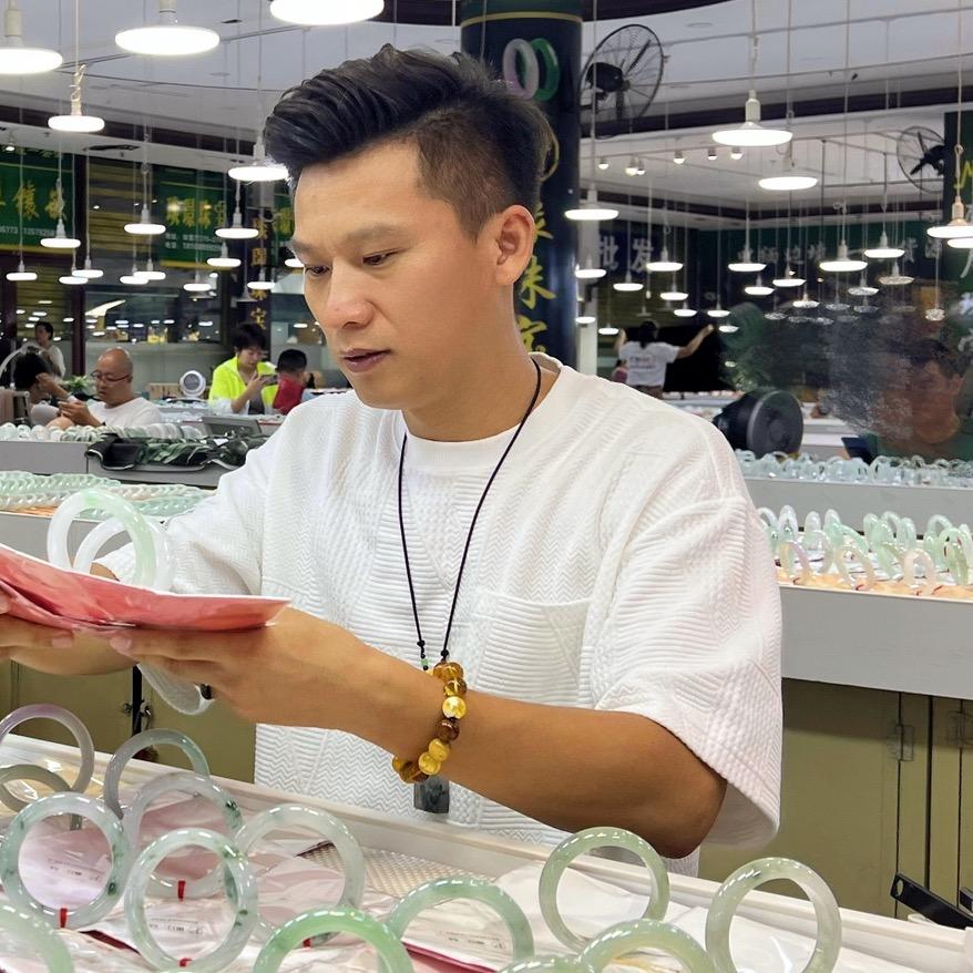 英万翡翠