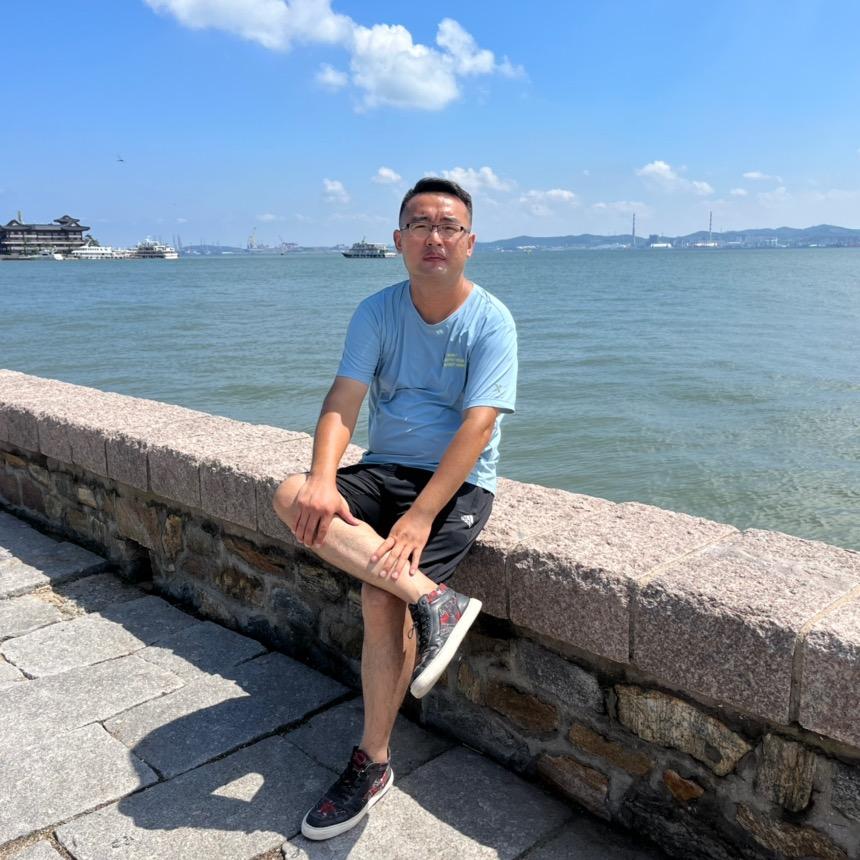 济南睿骋汽车