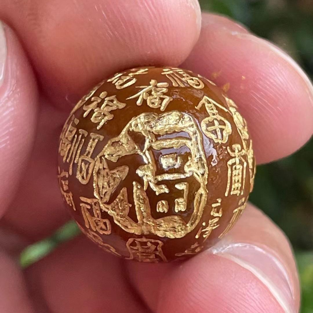 橄榄核雕斋