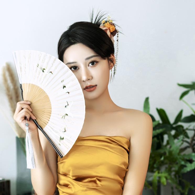 是徐小莹呀