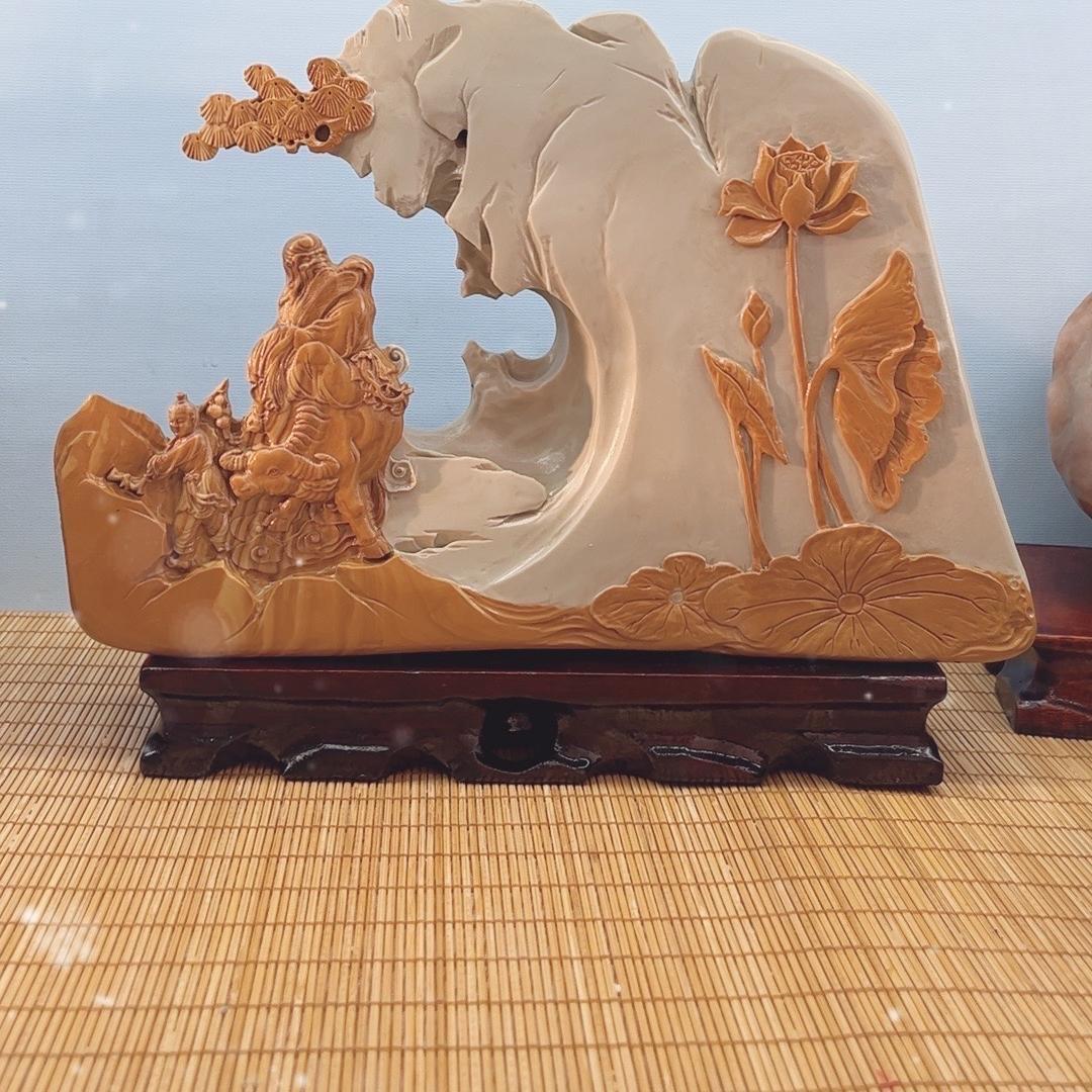 家兴奇石雕刻工艺品