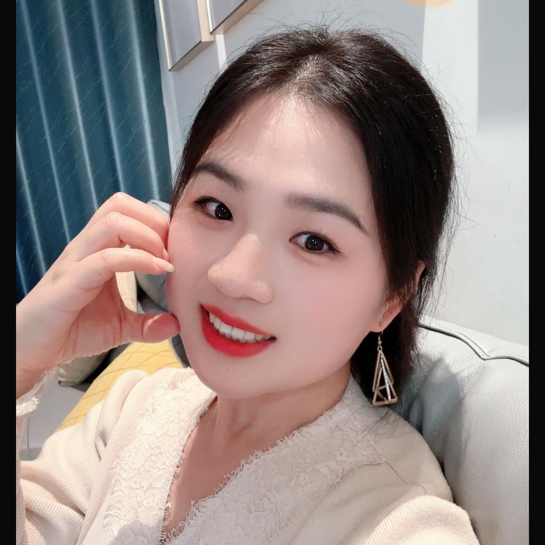 圆脸小甜