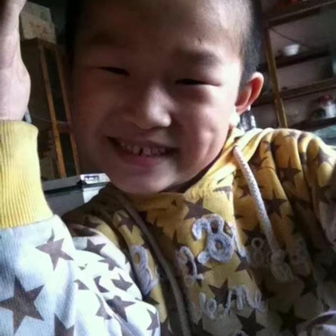 ㅤㅤㅤㅤㅤㅤㅤ 帅到被人砍