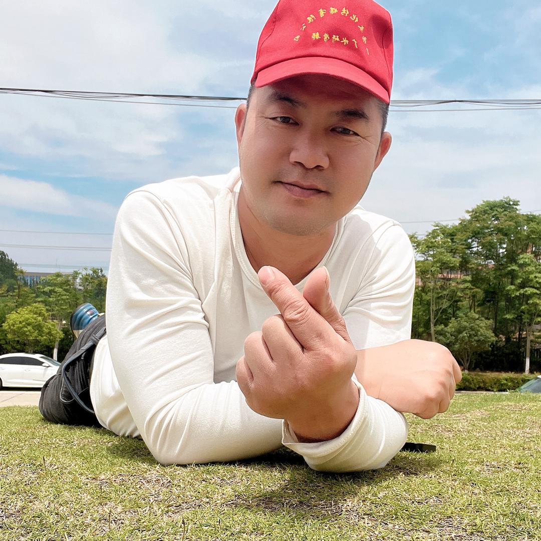 熊熊💕華迷🔥