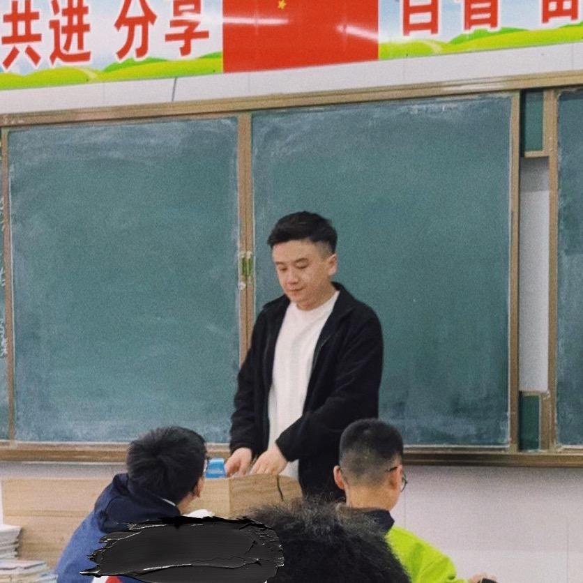 冰糖葫卢（厉阳）