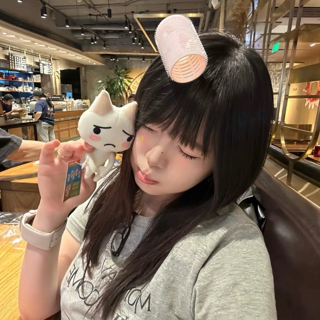 小u郁