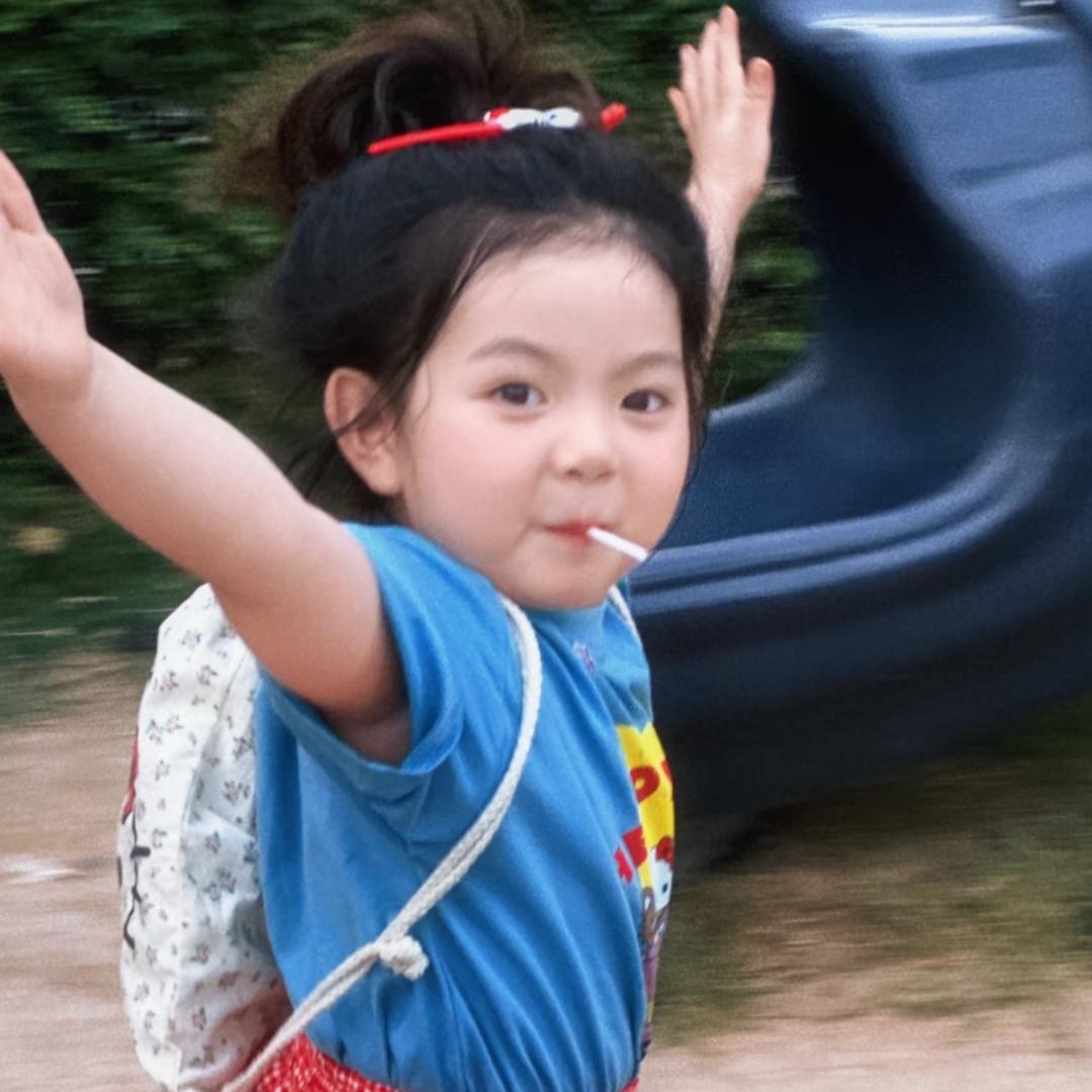梨涡圆点