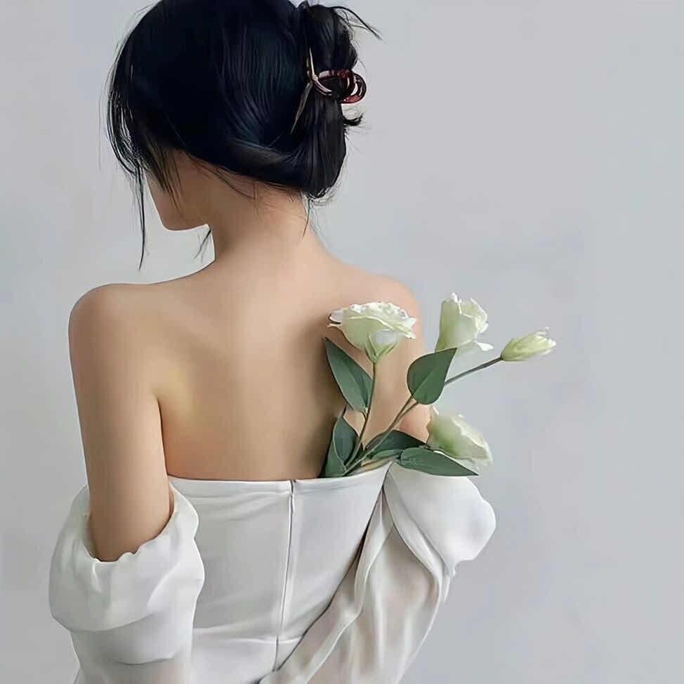 ლ 北爱