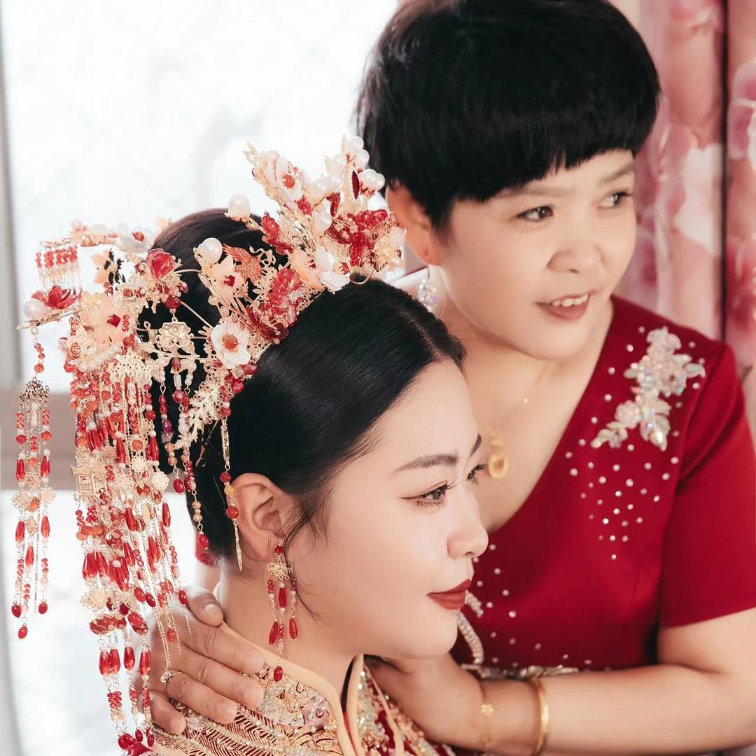 董姐