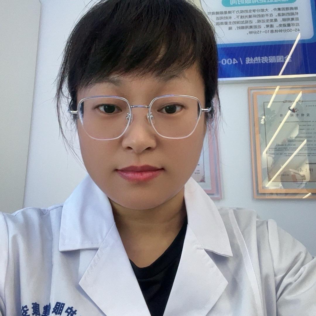 清镇多彩·眼视光防控中心吴老师