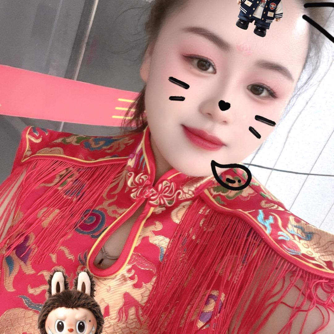 （贵龙岗鼓舞队）楠楠