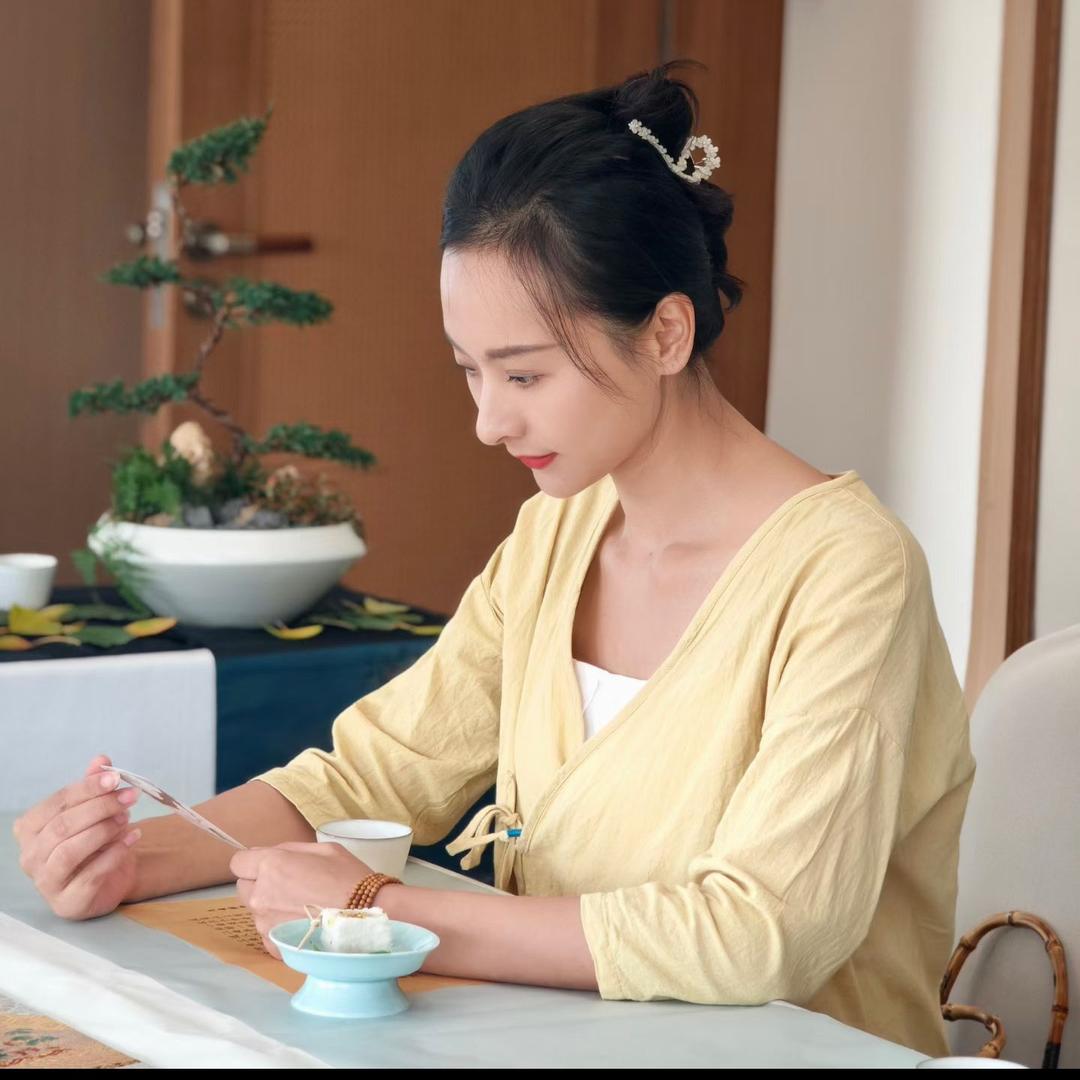 青城山下小师妹