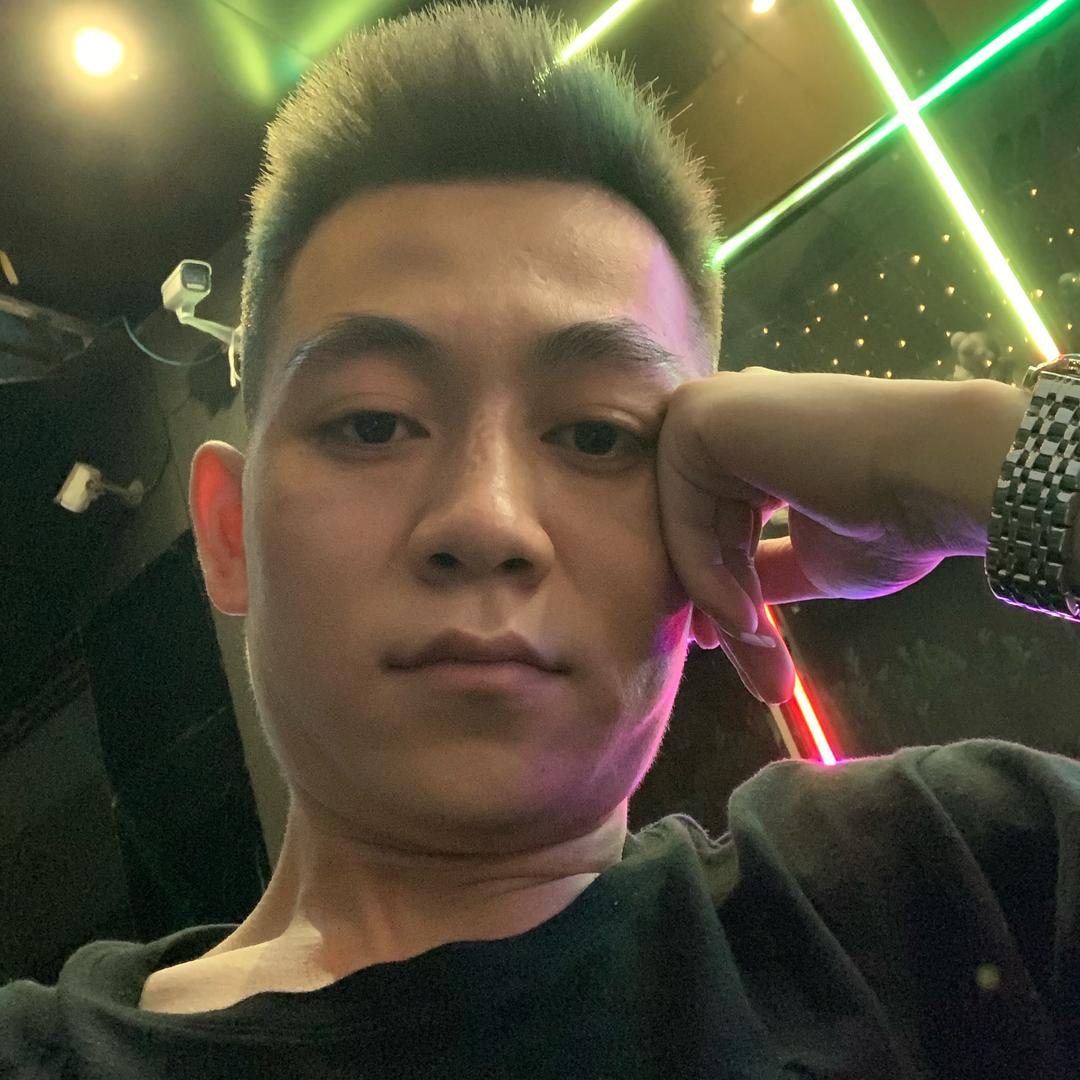 只要平凡👑👑👑