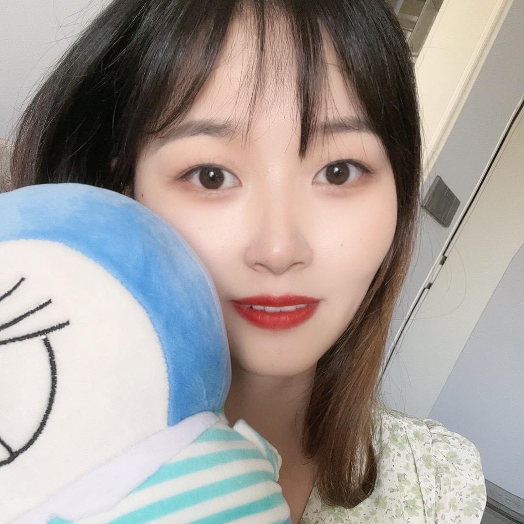 恒胜星天地置业顾问崔崔