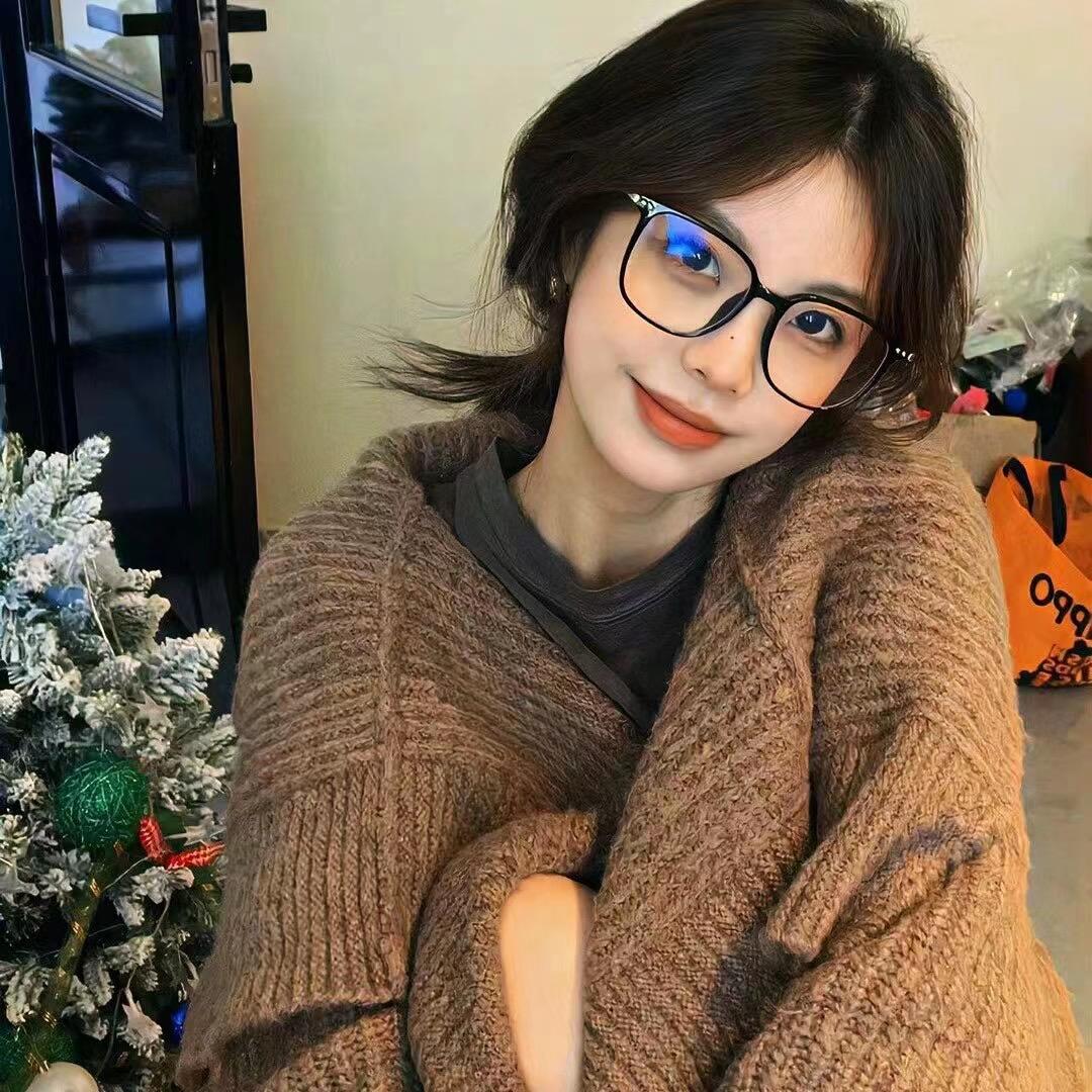 棉芭媞服饰