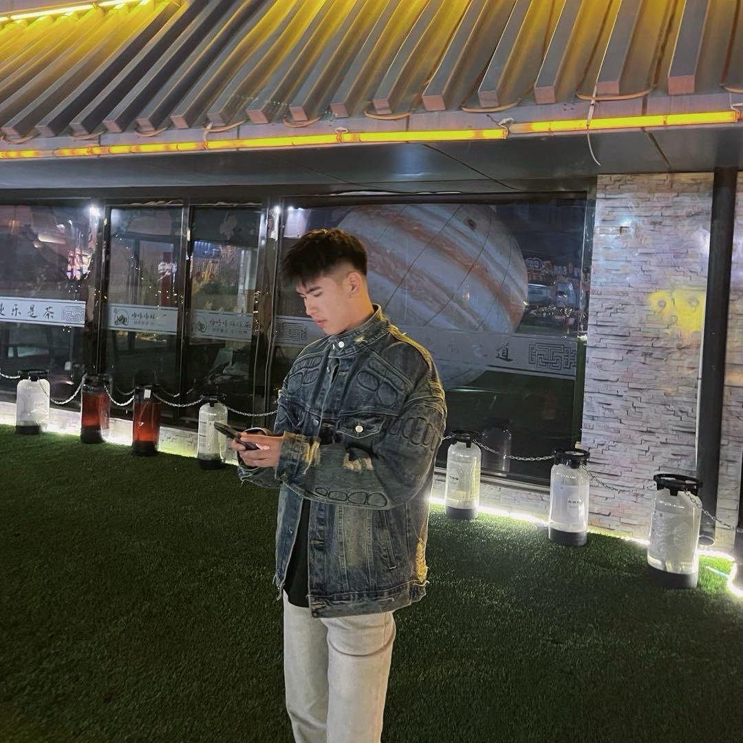 银川毛毛手机店