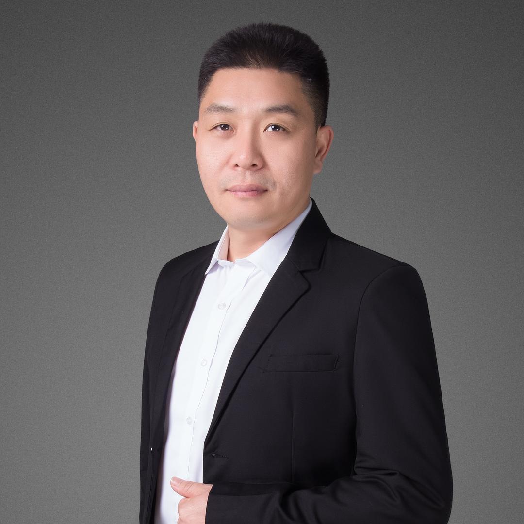 新卓威教育张老师（驻马店）