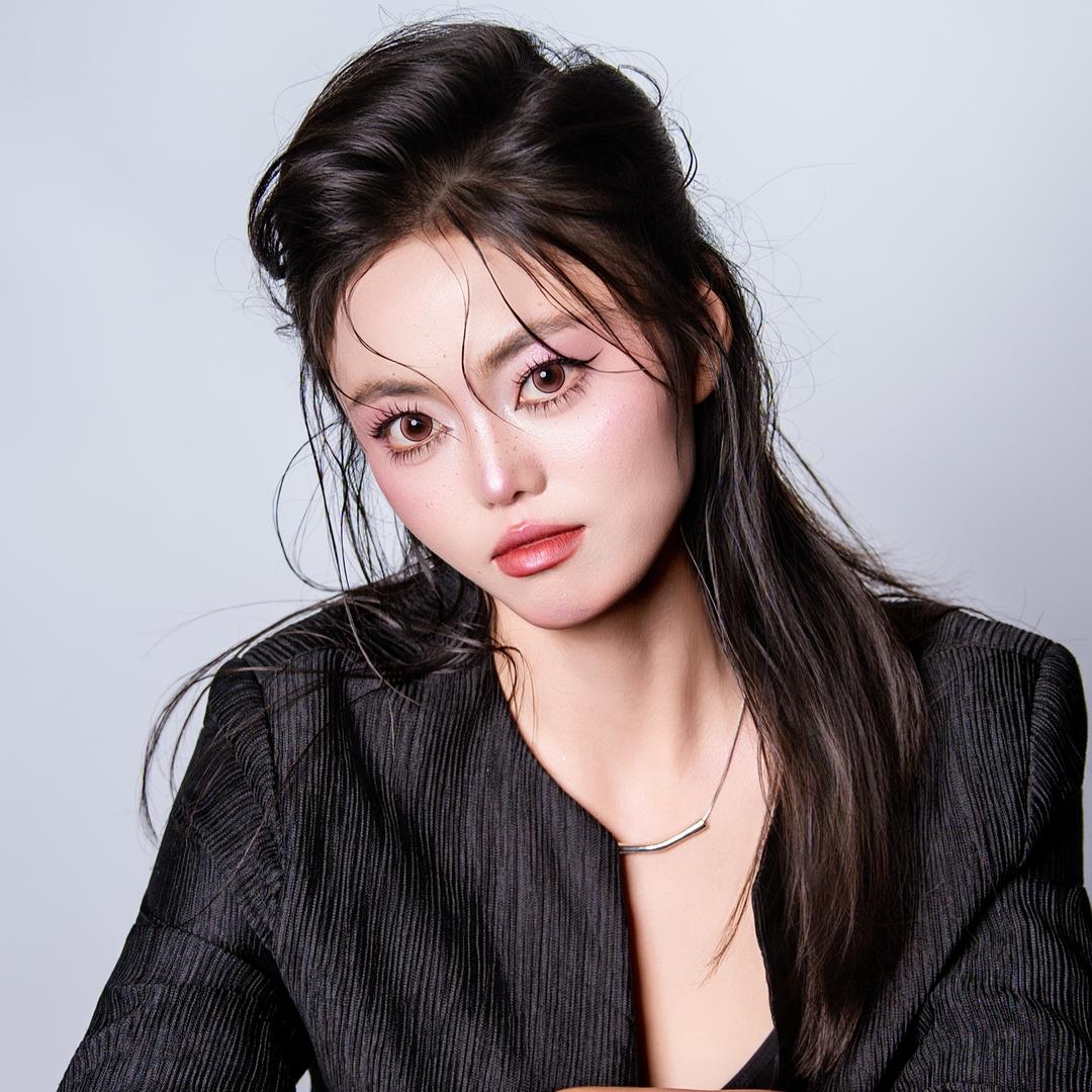 灵璧玺月化妆师文慧