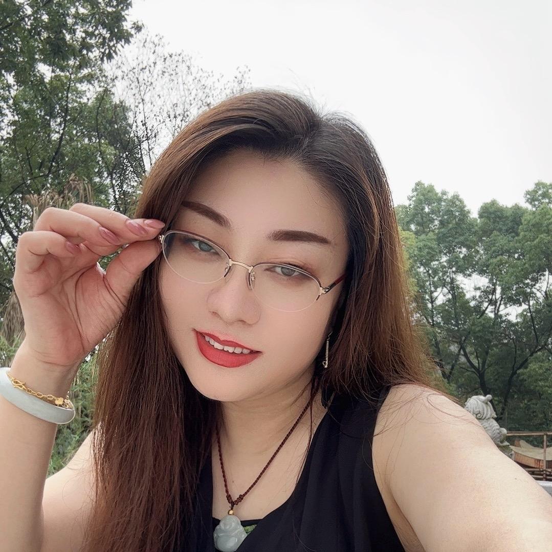 粲然清清