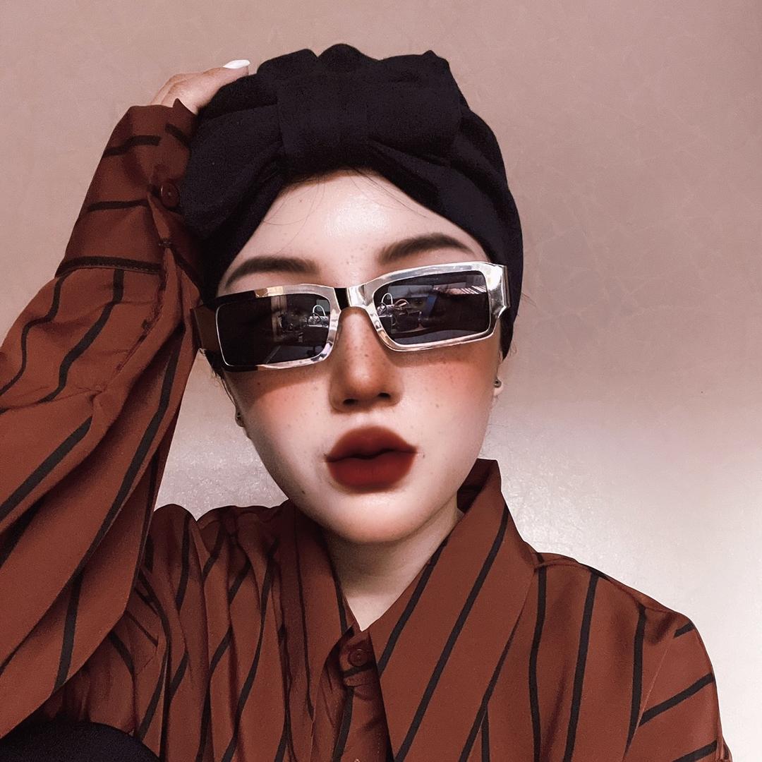 Eva.