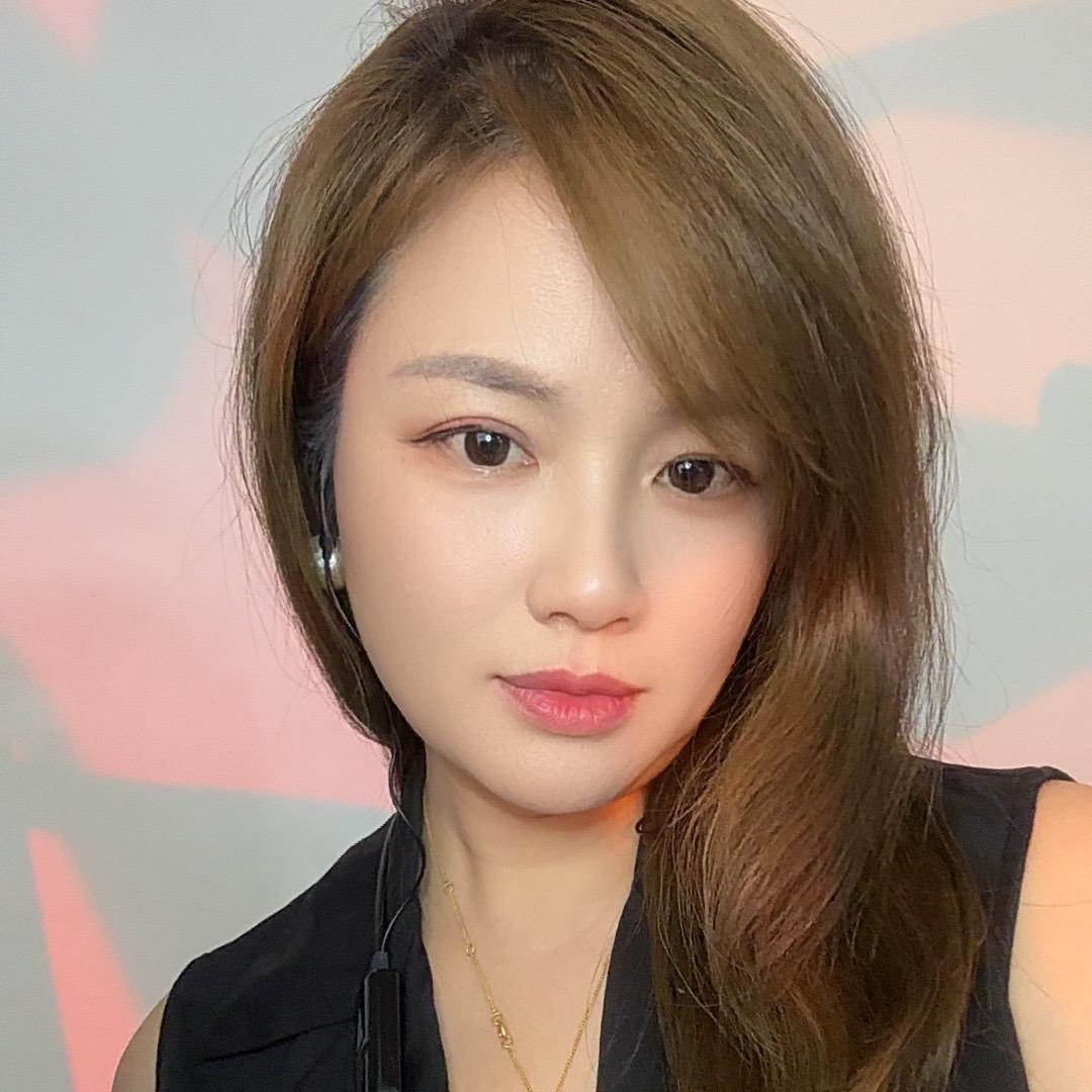 丽丽二小姐