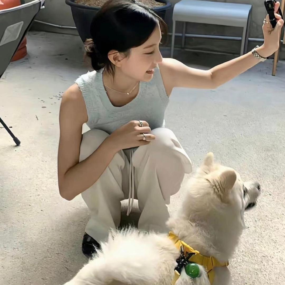 M.苗苗.