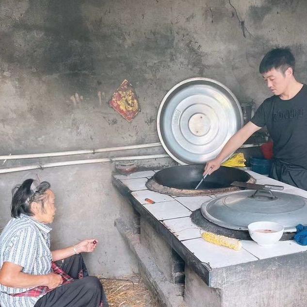 小小杨闯义乌