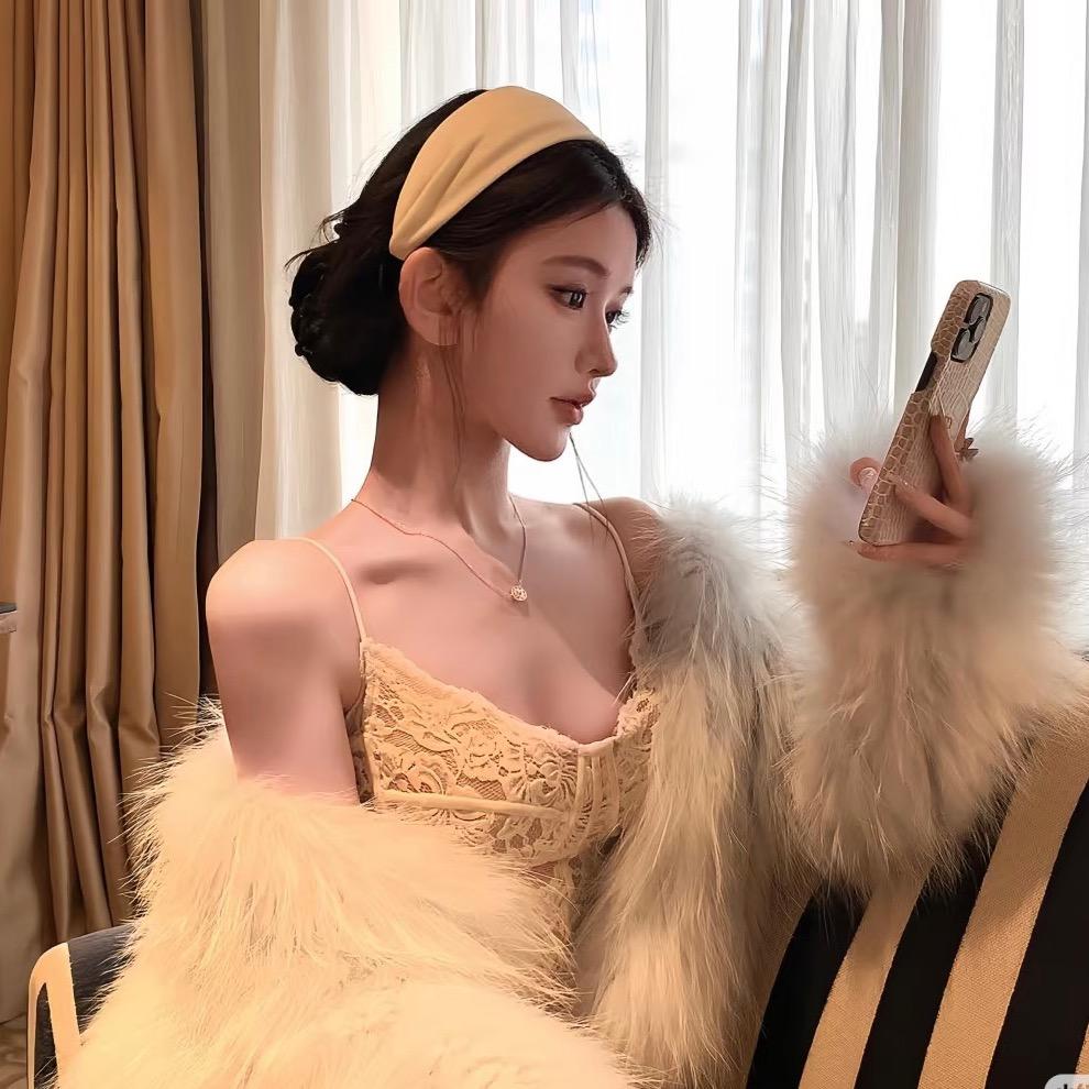 小色妃。