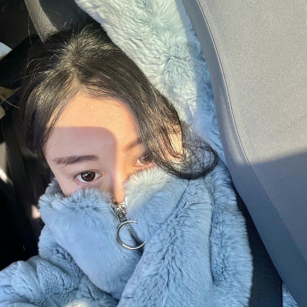 婷妹很迷人