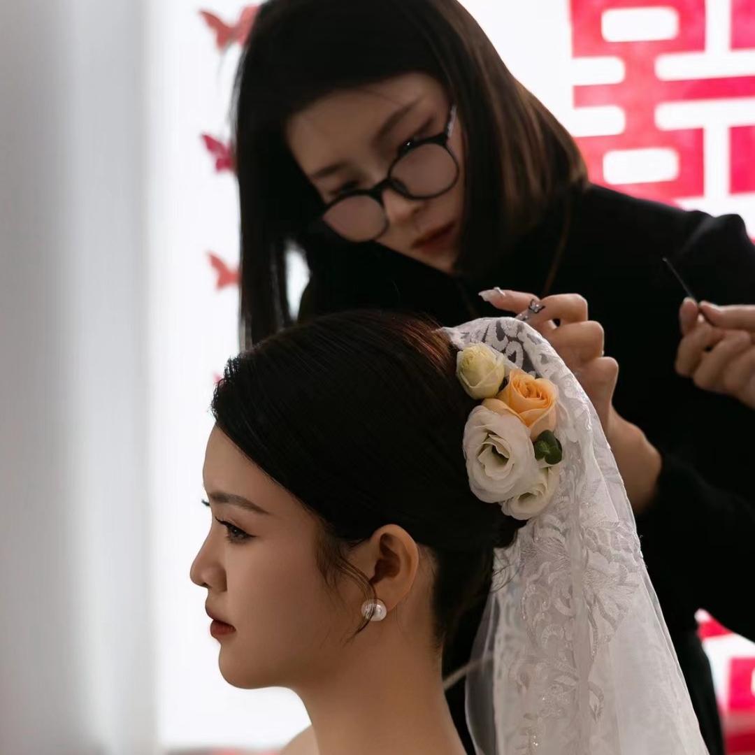 上囍婚纱创始人｜莹莹