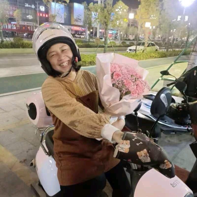 麦克阿姨