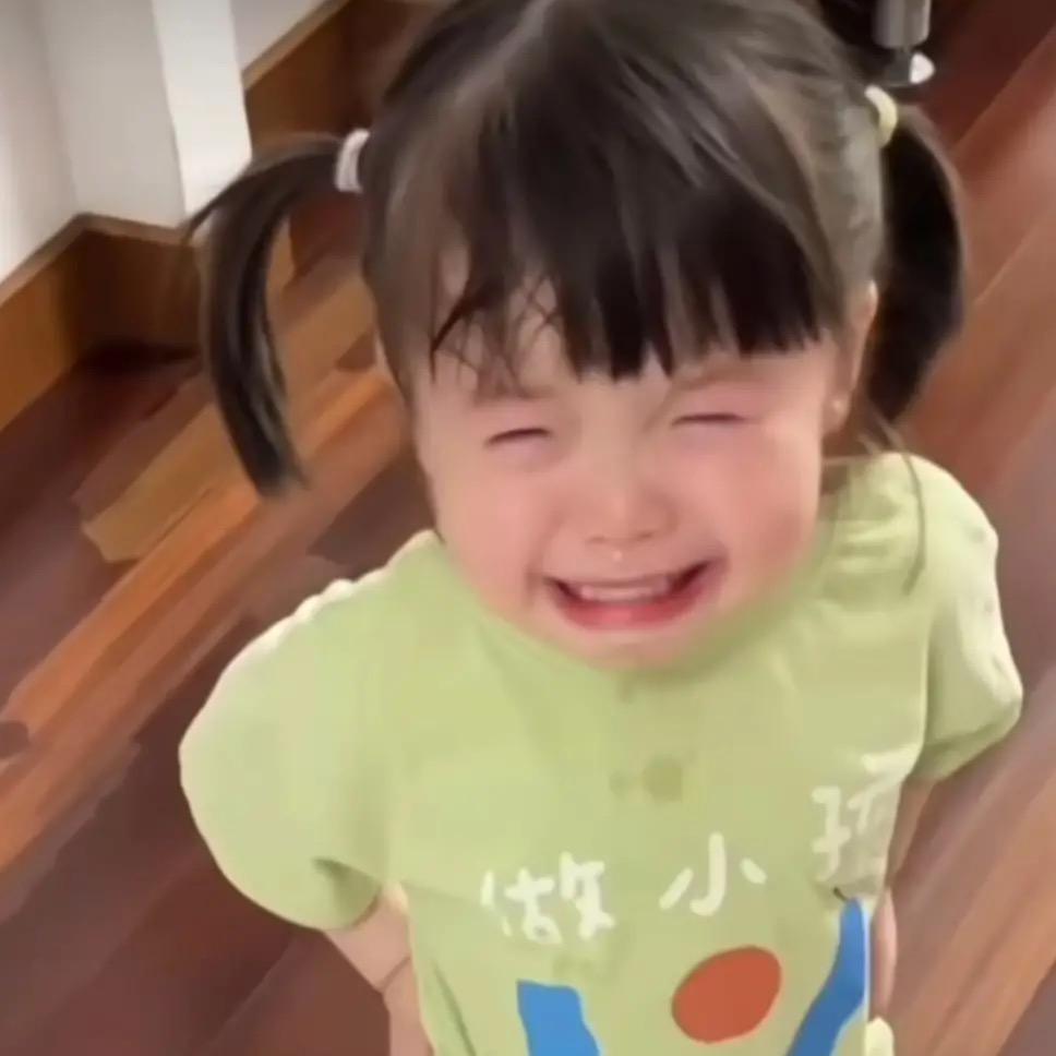 拉粑粑小仙女