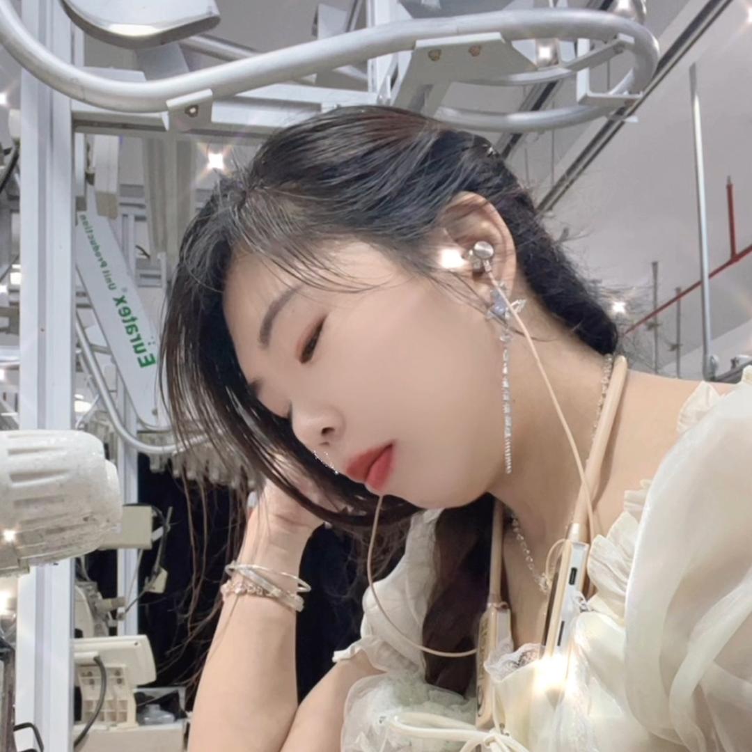 小英姐